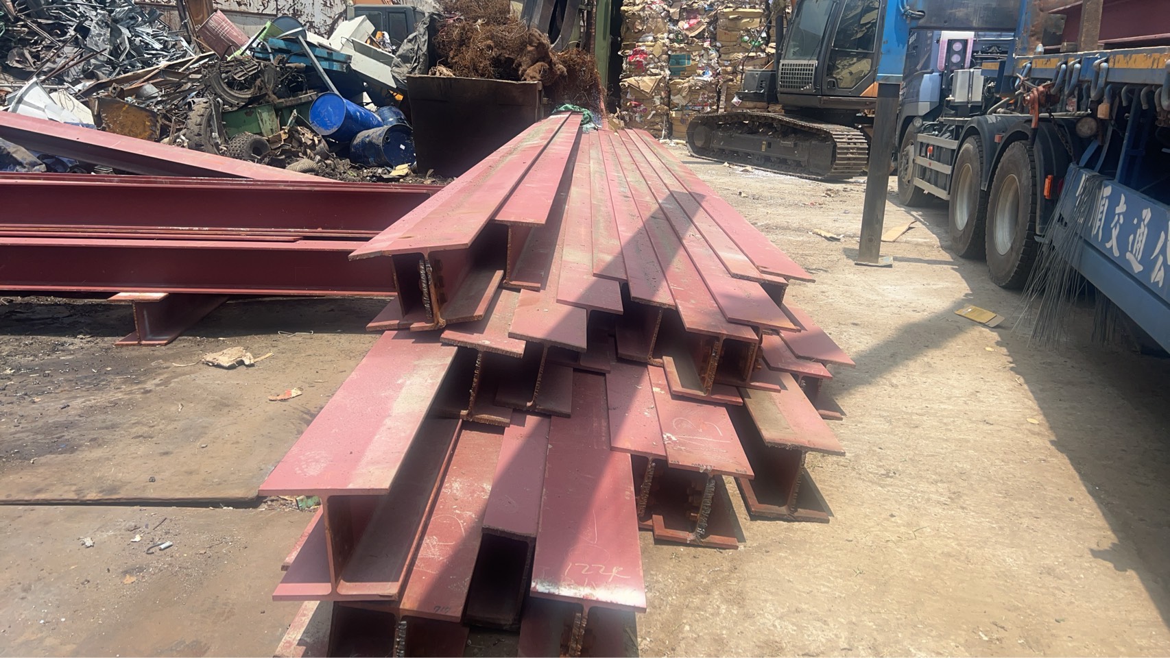工程餘料回收與鋼材再利用（construction waste recycling）